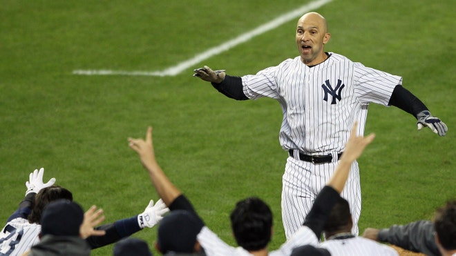 Raul Ibanez Walk-off.jpg